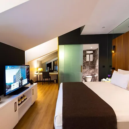 The Craton Sisli 5*